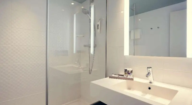 Двухместный семейный номер Classic Mercure Orange Centre A7/A9