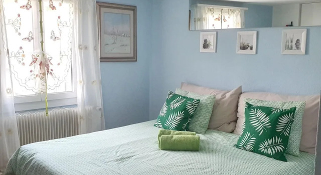 Studio in Morschach, With Wonderful Mountain View and Wifi, Prenota Hotel Morschach 