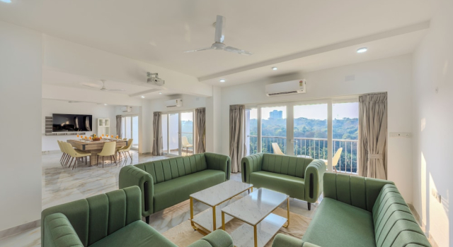 Alaya Stays Midpoint UNO 1 Room Suites