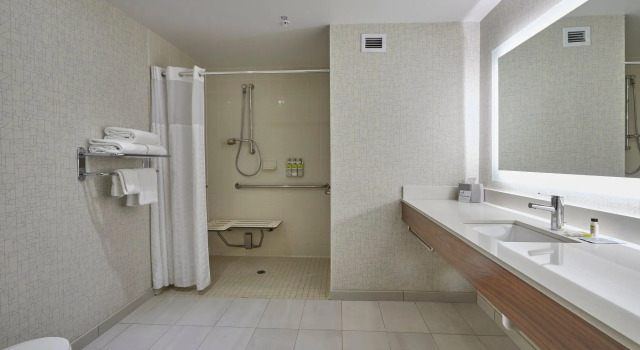Четырёхместный номер Standard Holiday Inn Express : Eugene - Springfield by IHG