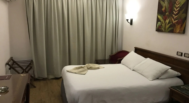 Royal Marshal Hotel