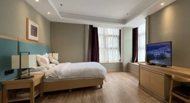 Люкс Deluxe Art Zhenyuan Vacation Hotel