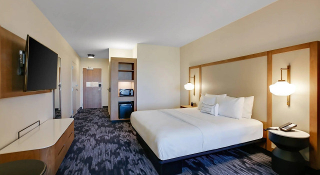 Двухместный люкс Fairfield Inn & Suites Bardstown