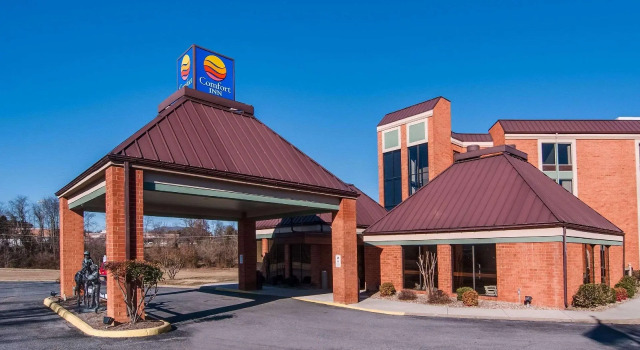 Номер Standard Comfort Inn Lexington Virginia Horse Center
