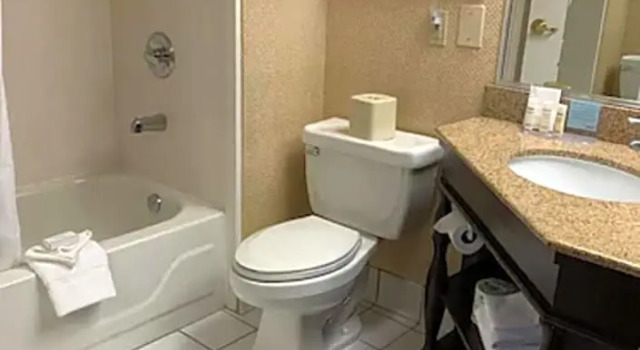 Номер Standard Comfort Inn & Suites Mt. Holly - Westampton