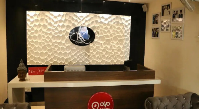 Hotel RK Grande, Book Hotel Hoteller i Punjab med parkering, Parkering