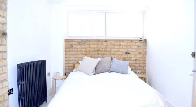 Beautiful 1 Bedroom House in East London