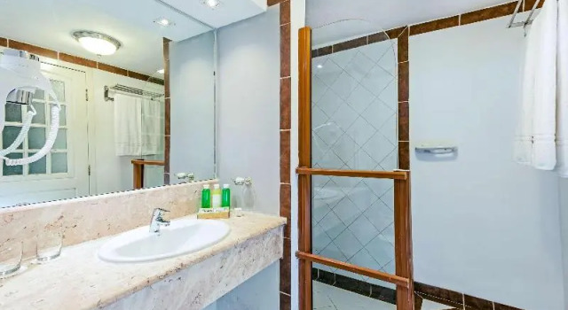 Двухместный номер Standard с балконом Hotel Vigía