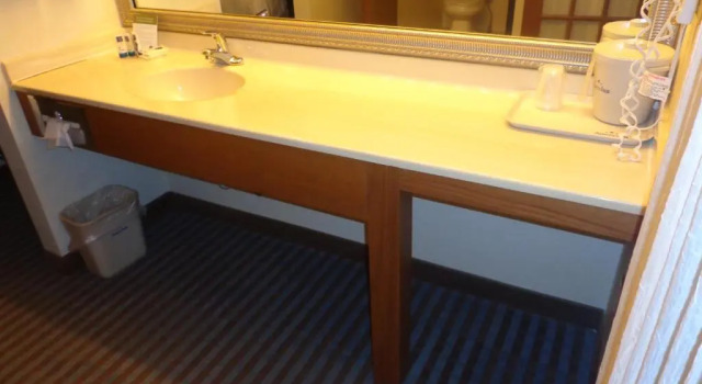 Двухместный номер Deluxe AmericInn by Wyndham Lincoln North
