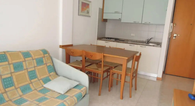Lovely Flat in a Residence With Pool - Beahost