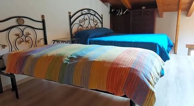 La Casa Sull'aia,AV