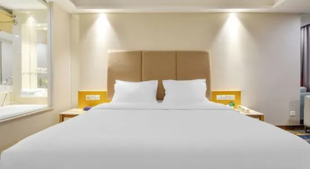 Двухместный номер Standard с видом на море Bayshore Hotel Dalian
