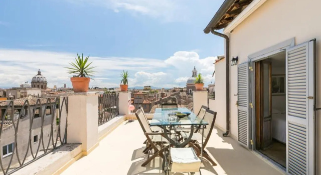 Апартаменты Farnese Stunning Penthouse | Romeloft