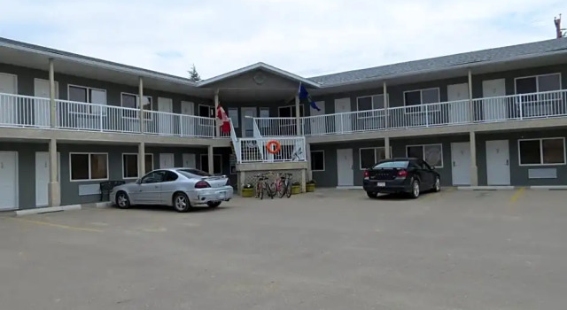 Shoreside Inn & Suites, Prenota Locanda Mini-hotel a Central Alberta, Locanda