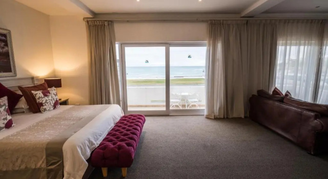 Двухместный номер Standard с видом на бассейн Arniston Spa Hotel