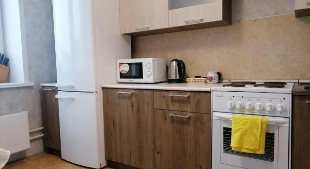 Apartments on Stroiteley street 12, Buchen Sie Ferienwohnung Beresniki 