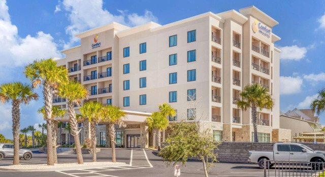 Comfort Inn & Suites Gulf Shores East Beach near Gulf State Park, Забронировать Отель Галф-Шорс Alabama Gulf
