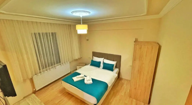 Апартаменты с 2 комнатами с балконом и с видом на озеро Şahin Home