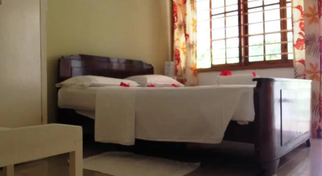 Апартаменты Beau Vallon Bungalows