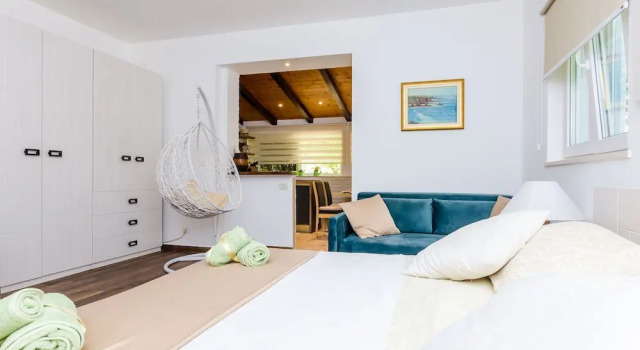Студия Camelia Luxury Apartments
