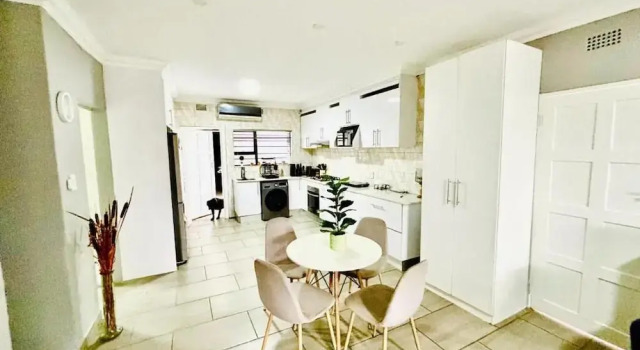 Номер Luxury Rolem Guest House