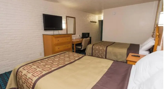 Четырёхместный номер Standard Tri-City Motel by OYO Forest City Spindale