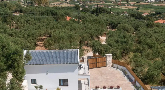 Вилла Villa Verde - Heated Pool with Stunning Views, by ZanteWize