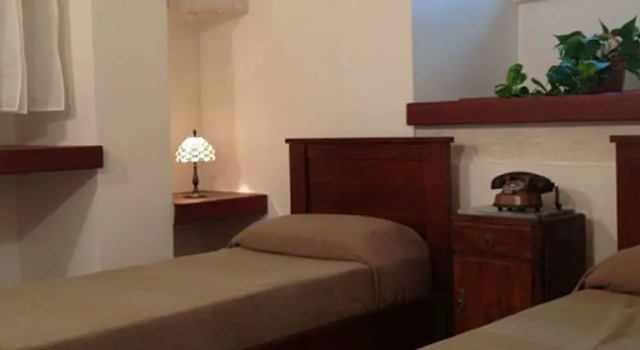 B&B Via dei Trulli, Book Bed and Breakfast Cisternino Valle d'Itria