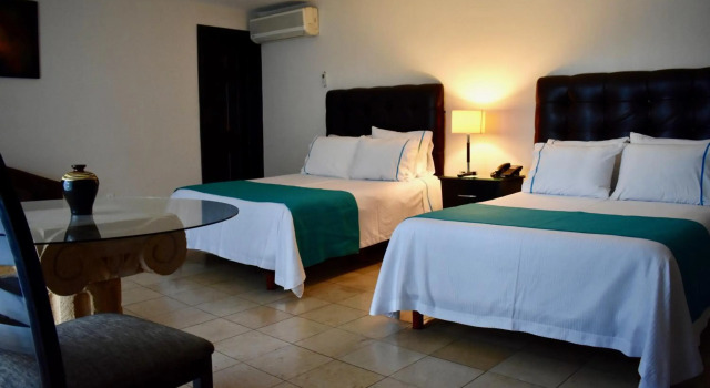 Country Hotel & Suites, Rezerwuj Hotel Zapopan Jalisco