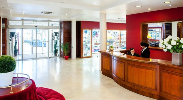 Hotel Saint Sauveur