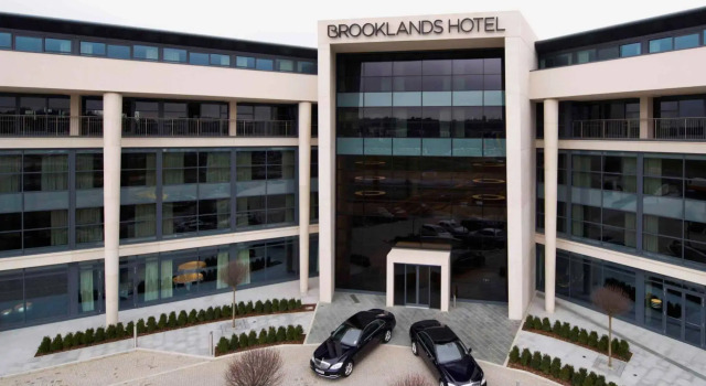Brooklands Hotel & Spa, Buchen Sie Hotel Weybridge Surrey