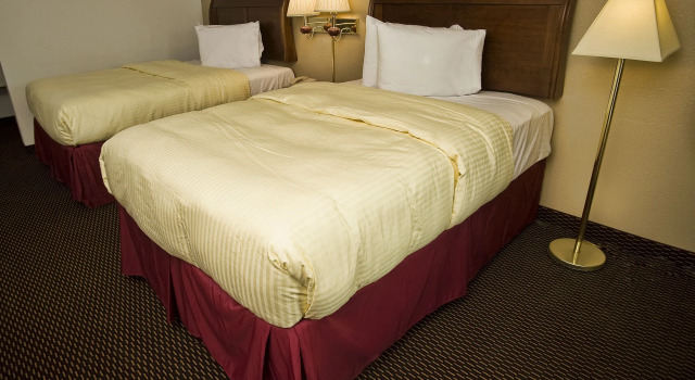 Express Inn & Suites