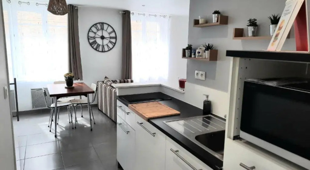 Апартаменты Appartement centre ville rue calme 2 pièces classé 3 étoiles