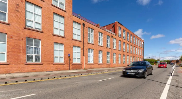 Air Host and Stay Tobacco Wharf Amazing loft style apartment sleeps 5 minutes from city centre, Varaa Huoneisto Asunnot kohteessa Merseyside, Huoneisto