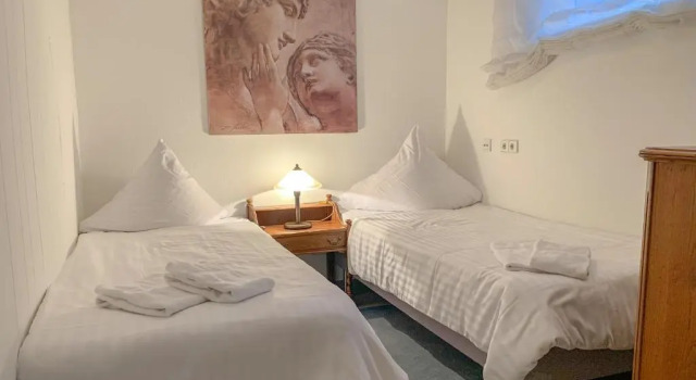 Апартаменты Tolstov Aparments - 1 und 2 Zimmer Wohnungen - 20 Min Messe DUS