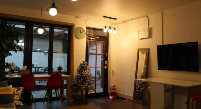 Кровать в общем номере (женский номер) Bunk Guesthouse Hongdae