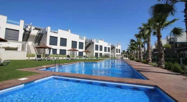 Torrevieja Apartment for 5 Guests