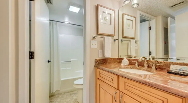 Апартаменты Private Deck & Pool Access: Myrtle Beach Getaway!