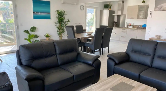 Appartement 3 chambres LE BAIA, Rezervasyon Daire Mimosa Road otoparklı oteller, Otopark