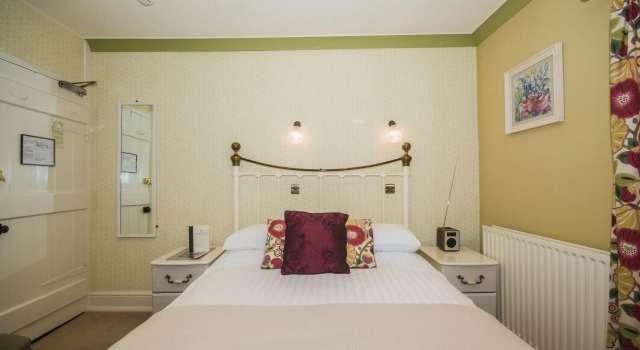 Three Shires Inn, Забронировать Гостевой дом Отели Англии с завтраком, Завтраки