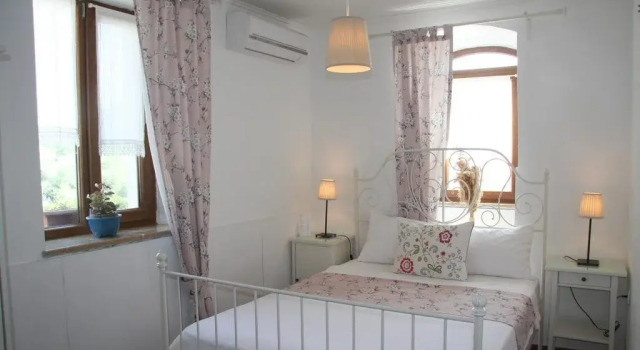 Ayana Guesthouse