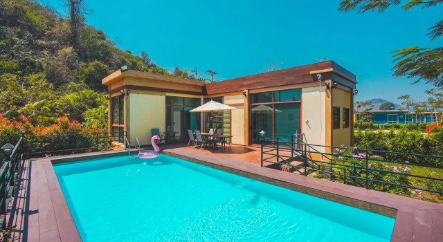 Номер Standard The X10 private pool villa khaoyai SHA Certified เขาใหญ่