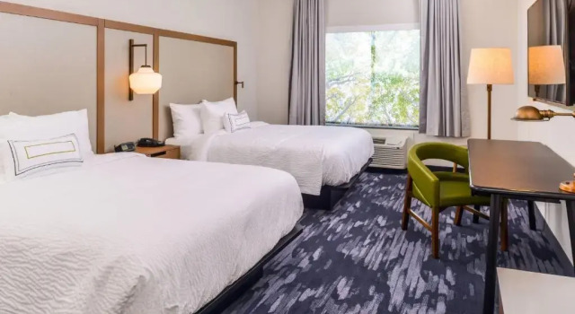 Четырёхместный номер Standard Fairfield Inn & Suites by Marriott Fort Worth Southwest at Cityview