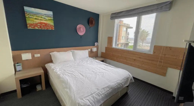 Двухместный номер Deluxe с частичным видом на море Breeze and Waves Hostel