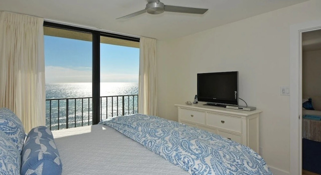 One Seagrove Place Unit 906 2 Bedroom Condo by Redawning
