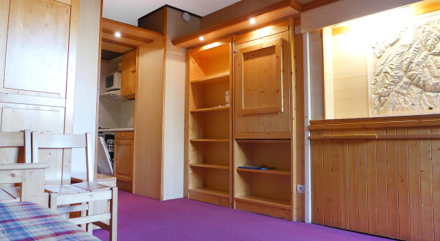 Studio Les Moutières B1 et B2 - Val Claret-8 by Interhome, Забронировать Отель Отели Валь Кларе с парковкой, рядом с Гольф-клуб на озере Тинь, Парковка