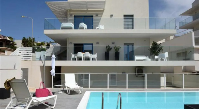 Апартаменты с 3 комнатами Edilia Vacanze