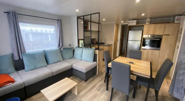 KERLANN 4 ETOILES MOBIL HOME SUP 3CHS 1SDB Pont aven Finistère, Rezerwuj Hotel  