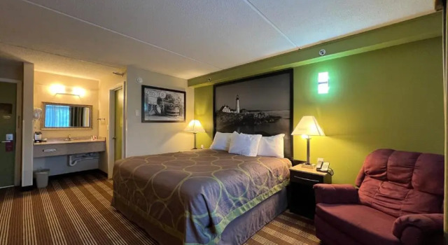 Номер Standard Super 8 by Wyndham Bangor