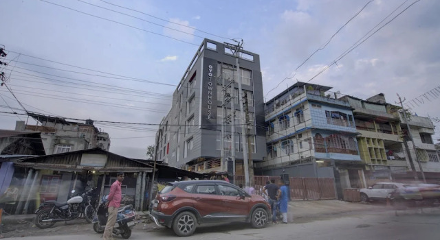 OYO Townhouse 114 Eureka Grand